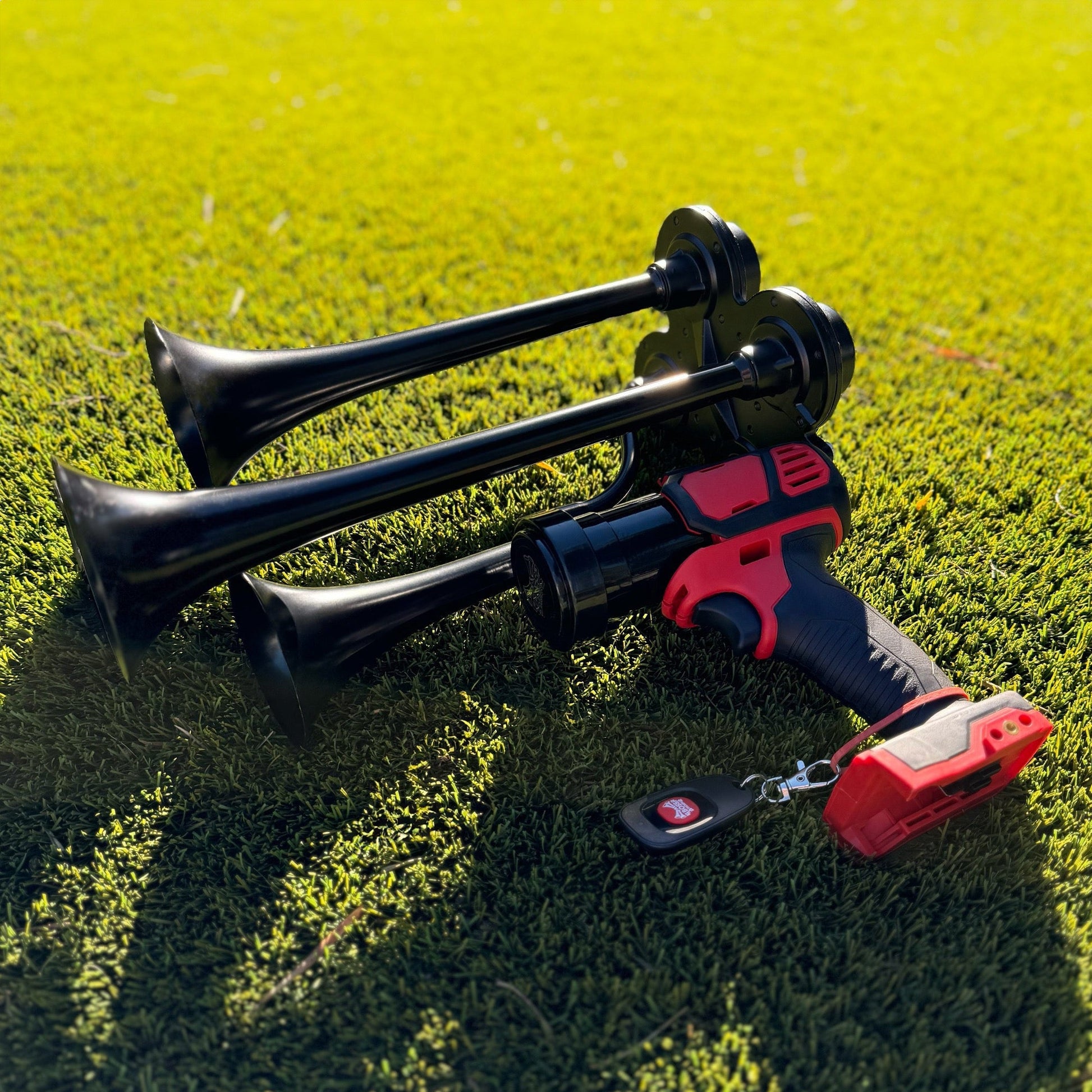 Extreme Quad Train Horn for Milwaukee® 18v Battery