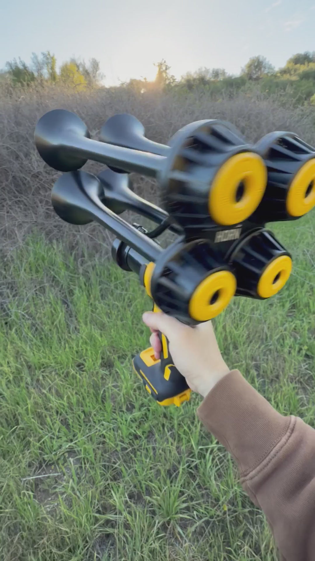 Boss Series Train Horn for DeWalt® 20v Battery — video demo