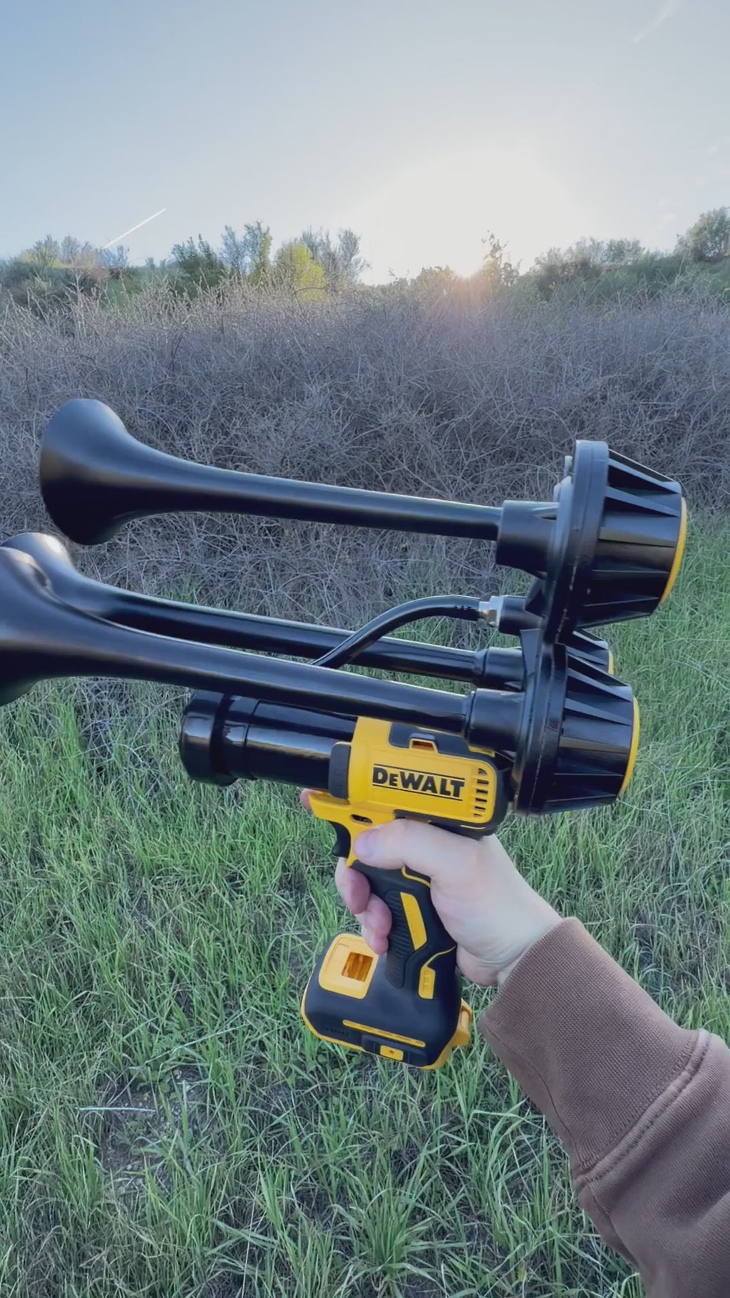Boss Series Train Horn for DeWalt® 20v Battery — video demo
